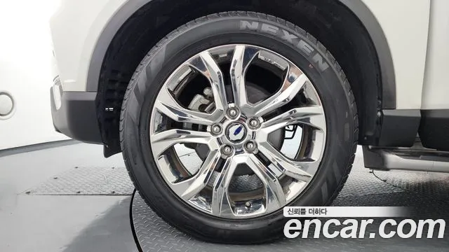 KG_Mobility_Ssangyong Rexton 2018 thumb 5