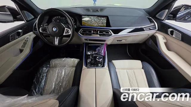 BMW X7 2022 thumb 7