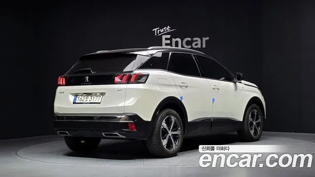 Peugeot 3008 2022 thumb 2