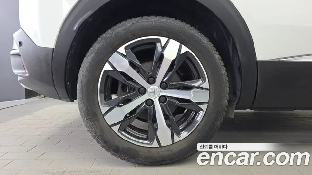 Peugeot 3008 2022 thumb 5