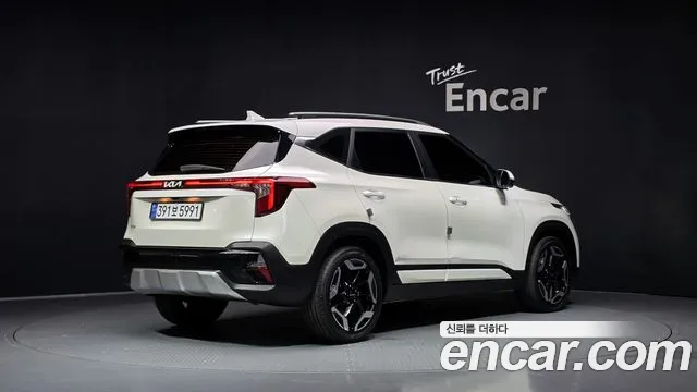 Kia Seltos 2022 thumb 2