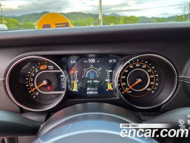 Jeep Wrangler 2021 thumb 10