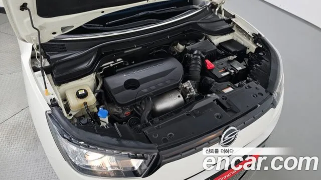 KG_Mobility_Ssangyong TIBOLI 2018 thumb 5
