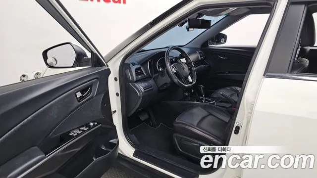 KG_Mobility_Ssangyong TIBOLI 2018 thumb 9