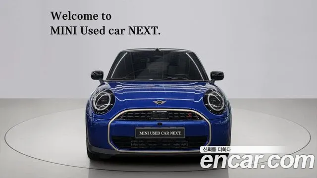 MINI Cooper Convertible 2025 thumb 3