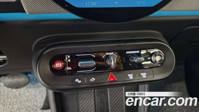 MINI Cooper Convertible 2025 thumb 9