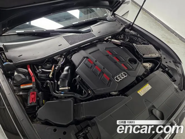 Audi S6 2021 thumb 9