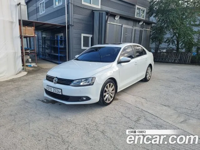 Volkswagen Jetta 2014 thumb 3