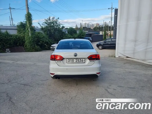 Volkswagen Jetta 2014 thumb 6