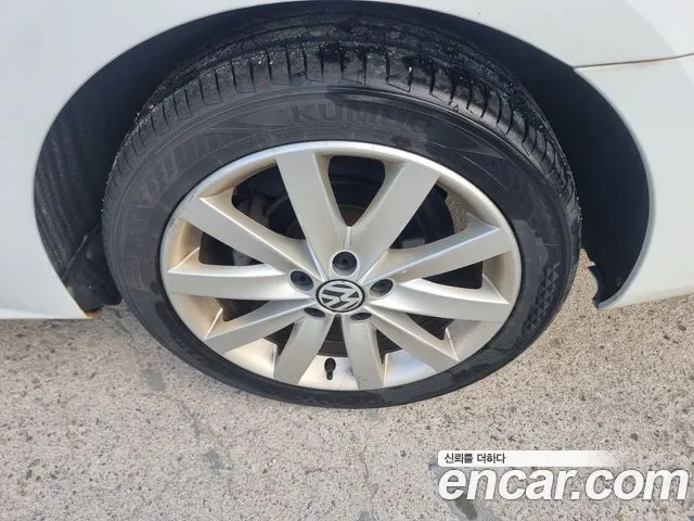 Volkswagen Jetta 2014 thumb 10