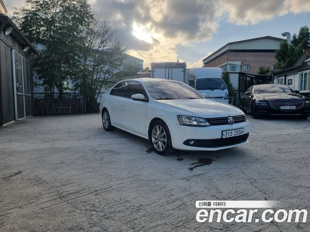 Volkswagen Jetta 2014 thumb 11