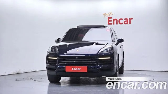 Porsche Cayenne 2019 thumb 3