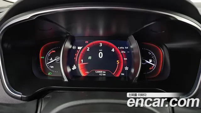 Renault-KoreaSamsung Megane 2016 thumb 8