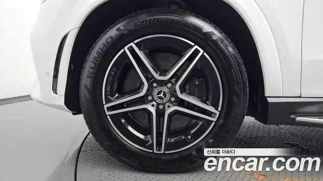 Mercedes-Benz GLE 2019 thumb 4