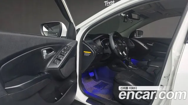 Hyundai Tucson 2013 thumb 10