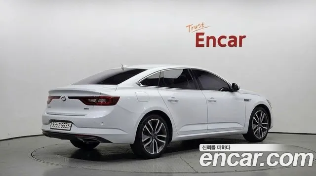 Renault-KoreaSamsung Megane 2017 thumb 2