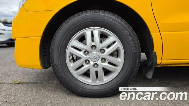 Hyundai Starex 2016 thumb 5