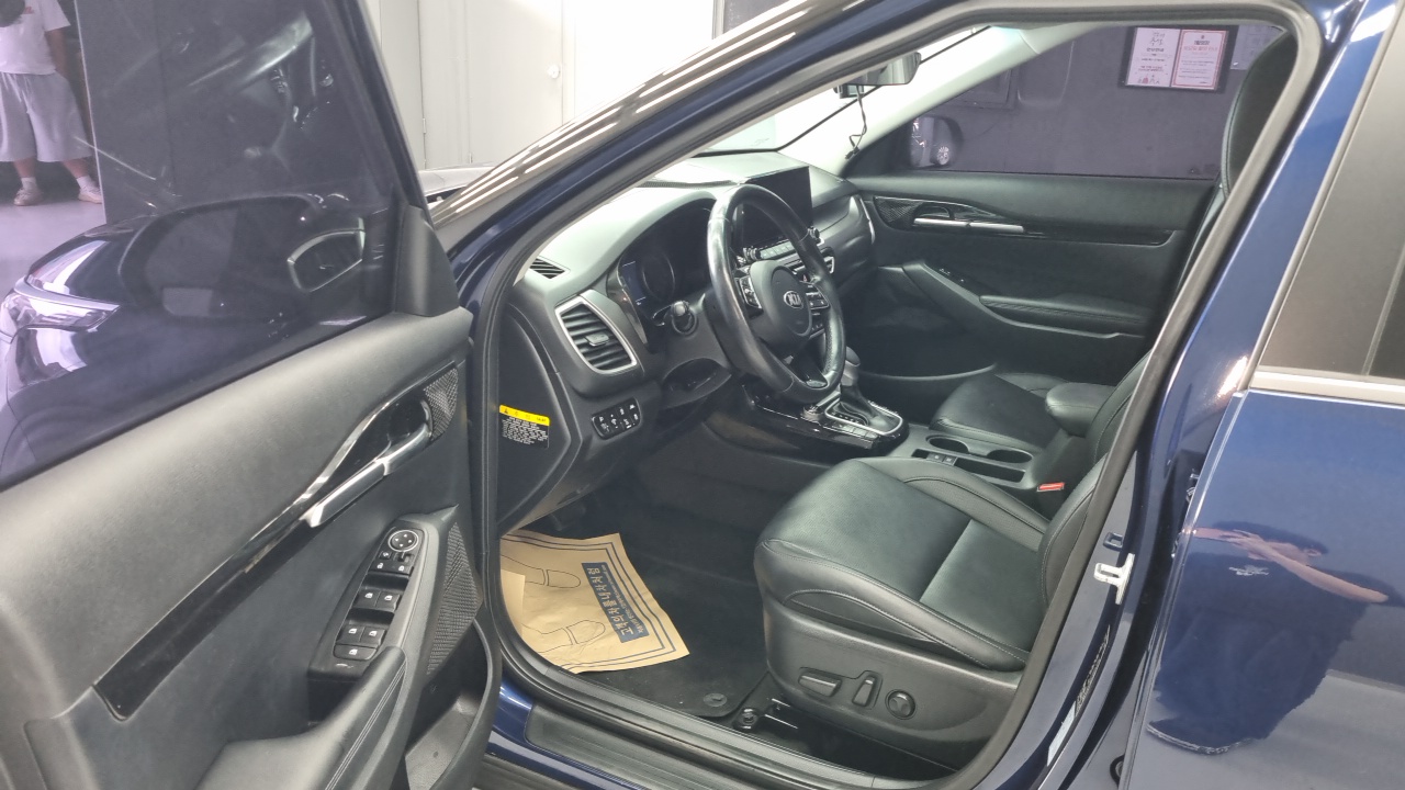 Kia Seltos 2019 thumb 10