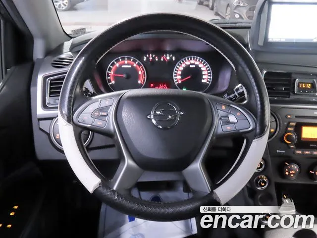 KG_Mobility_Ssangyong KORANDO 2016 thumb 10