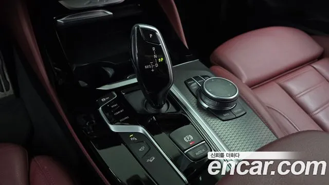 BMW X4 2020 thumb 9