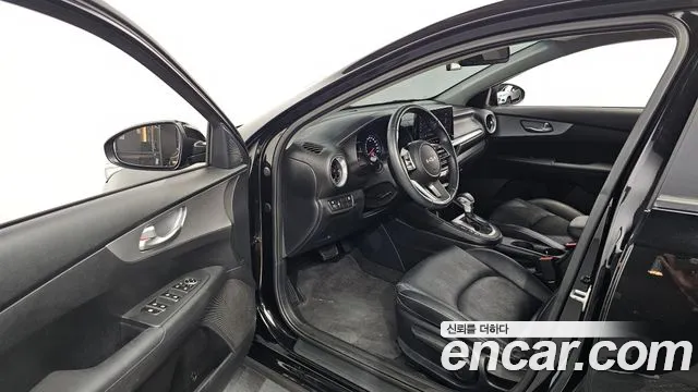 Kia K3 2022 thumb 10