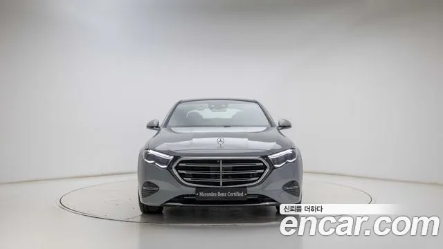 Mercedes-Benz E-Класс 2026 thumb 3