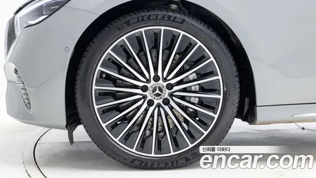 Mercedes-Benz E-Класс 2026 thumb 5