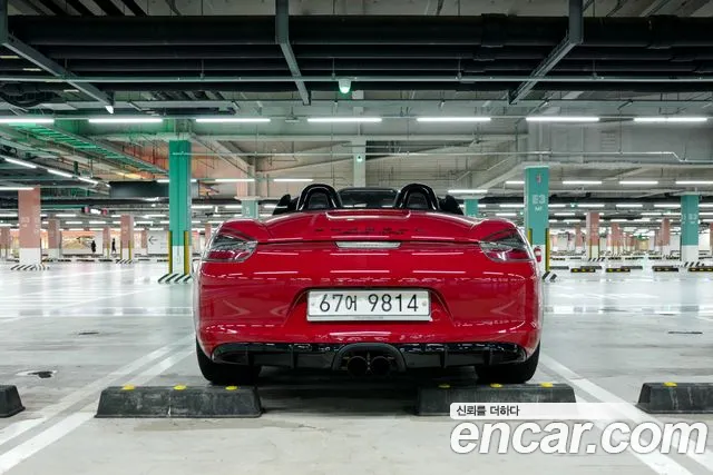 Porsche Boxster 2015 thumb 4