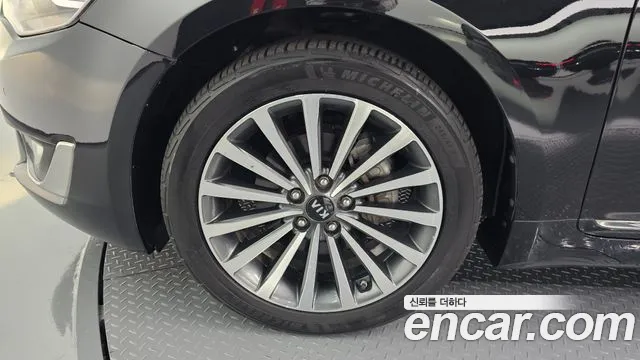 Kia K7 2015 thumb 4
