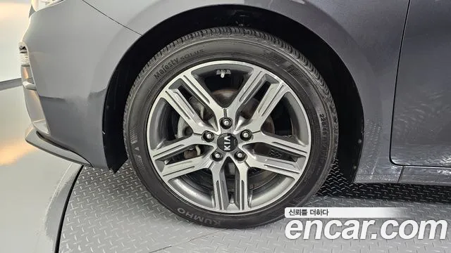 Kia K3 2019 thumb 5