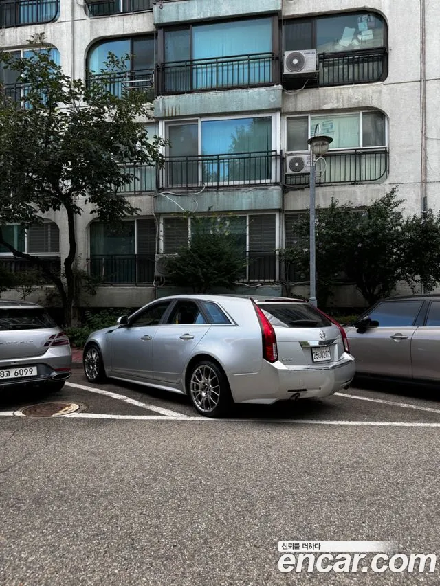 Cadillac CTS 2010 thumb 5