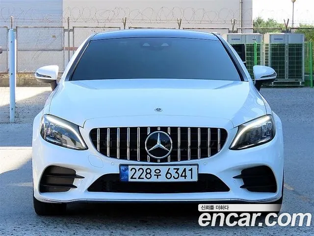 Mercedes-Benz C-Класс 2023 thumb 3