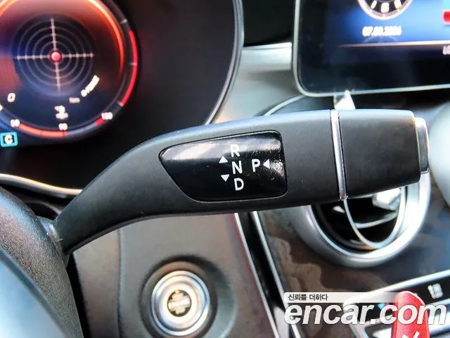Mercedes-Benz C-Класс 2023 thumb 9