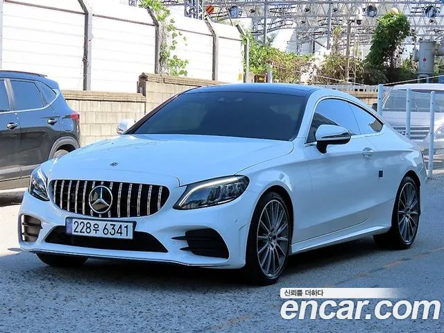 Mercedes-Benz C-Класс 2023 thumb 12