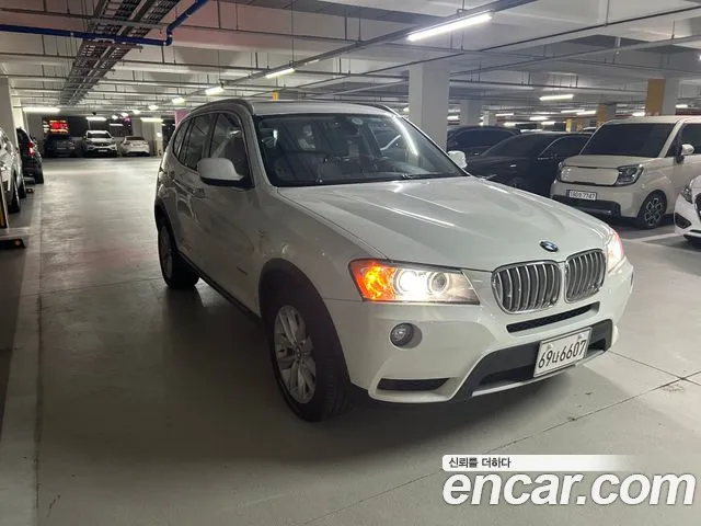 BMW X3 2011 thumb 3