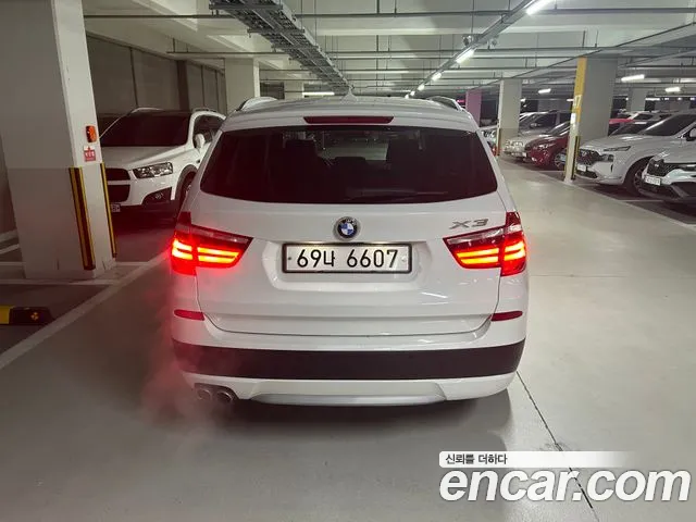 BMW X3 2011 thumb 6