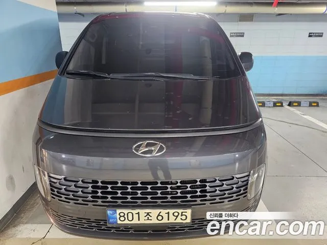 Hyundai Staria 2022 thumb 12