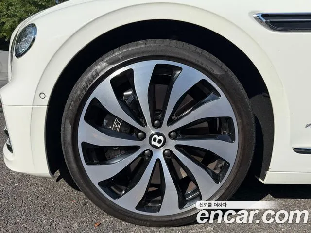 Bentley Flying Spur 2023 thumb 5