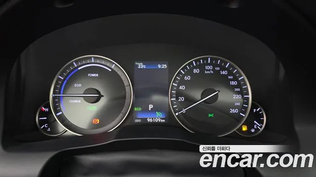 Lexus ES 2018 thumb 8