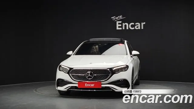Mercedes-Benz E-Класс 2026 thumb 3