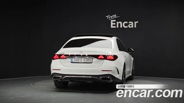 Mercedes-Benz E-Класс 2026 thumb 4