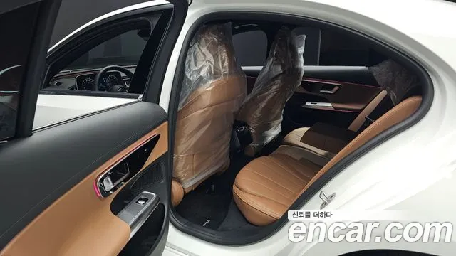 Mercedes-Benz E-Класс 2026 thumb 12