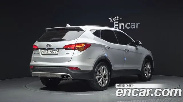 Hyundai Santa Fe 2014 thumb 2