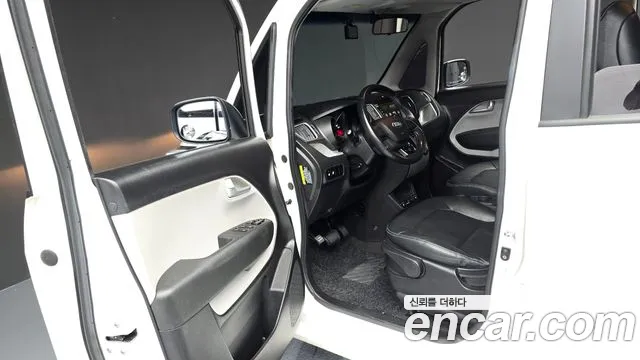 Kia Ray 2017 thumb 10