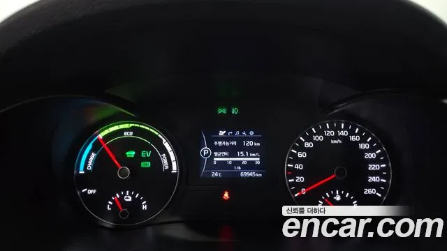 Kia K5 2017 thumb 8