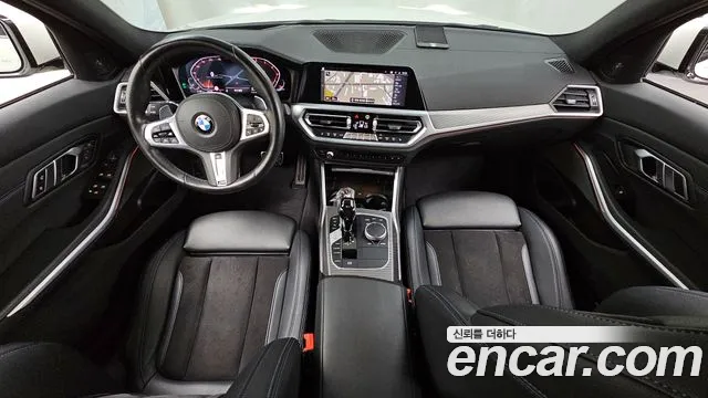 BMW 3-Series 2020 thumb 7