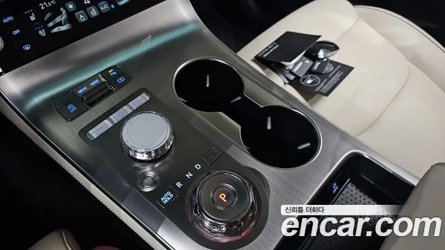 Genesis GV70 2024 thumb 8