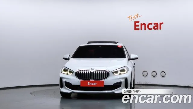 BMW 1-Series 2021 thumb 3