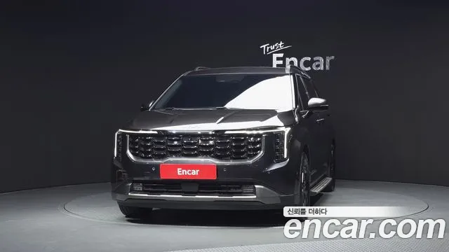 Kia Carnival 2024 thumb 3