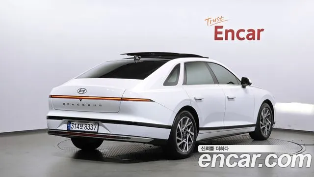 Hyundai Grandeur 2023 thumb 2